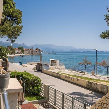 Beachfront Apartments Gabine Kaštela Εξωτερικό φωτογραφία
