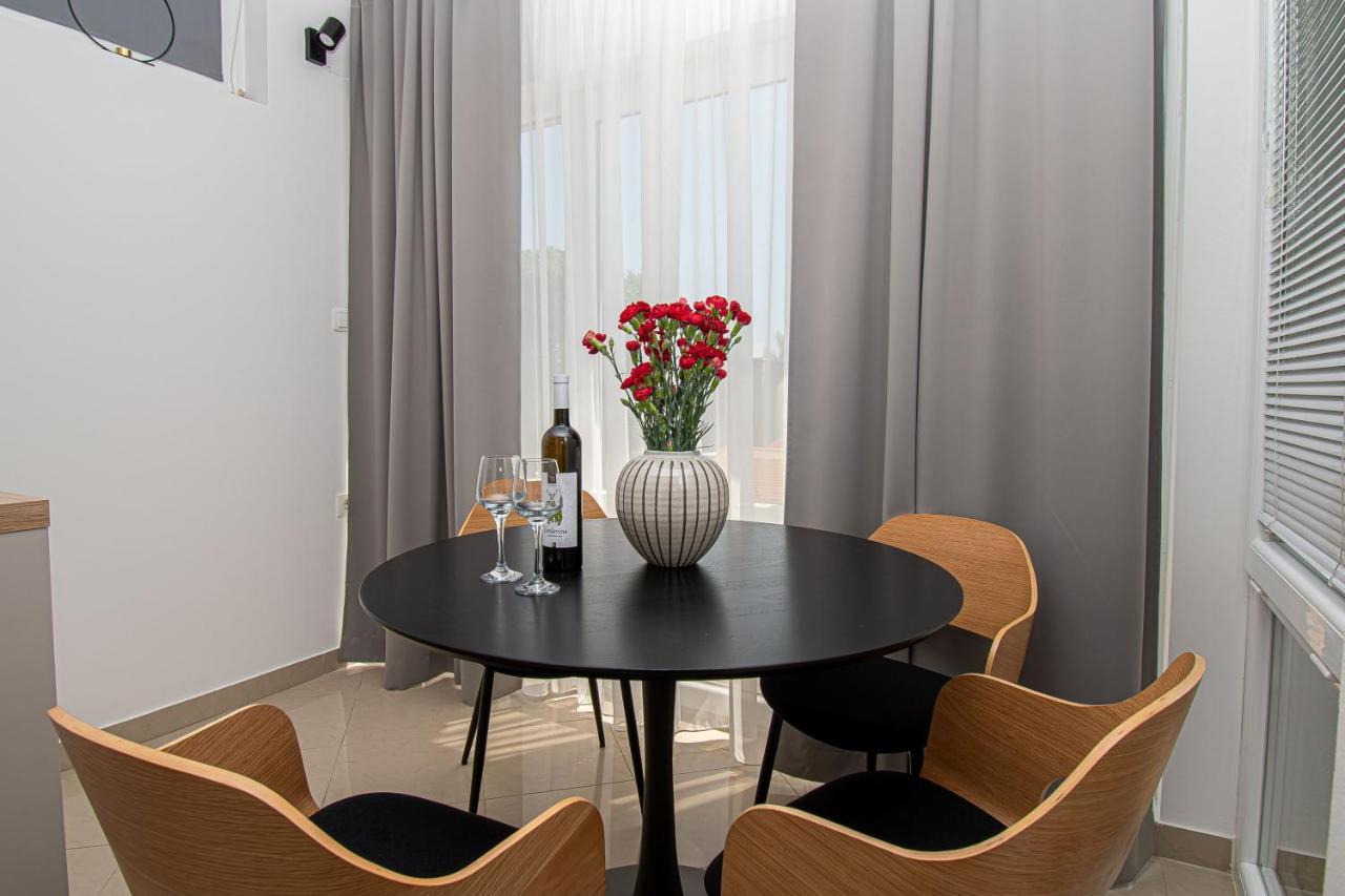 Beachfront Apartments Gabine Kaštela Εξωτερικό φωτογραφία