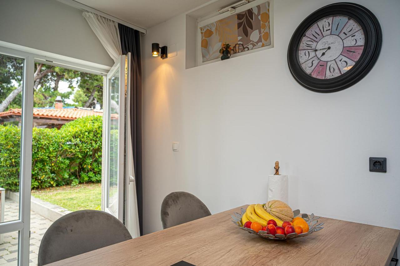 Beachfront Apartments Gabine Kaštela Εξωτερικό φωτογραφία