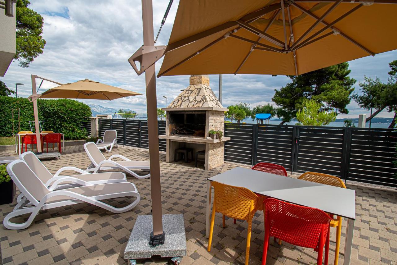Beachfront Apartments Gabine Kaštela Εξωτερικό φωτογραφία