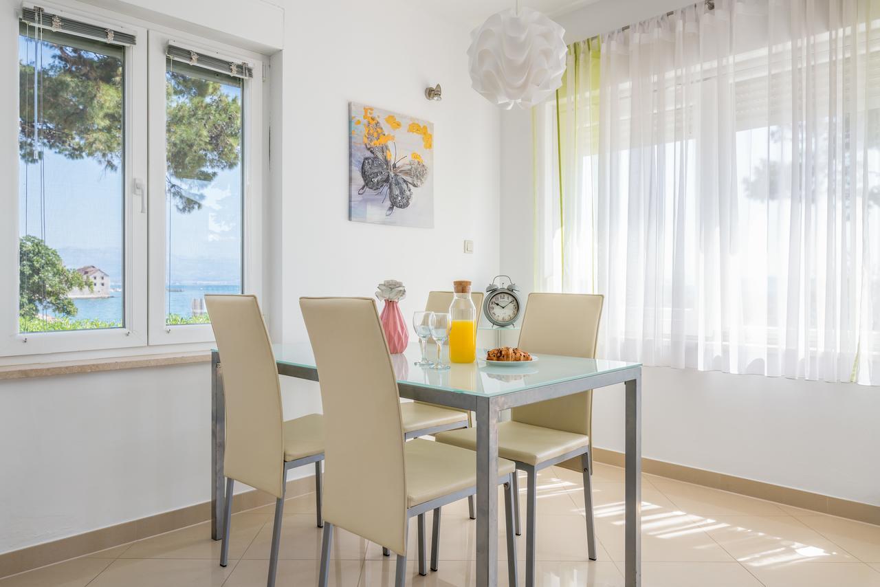 Beachfront Apartments Gabine Kaštela Εξωτερικό φωτογραφία