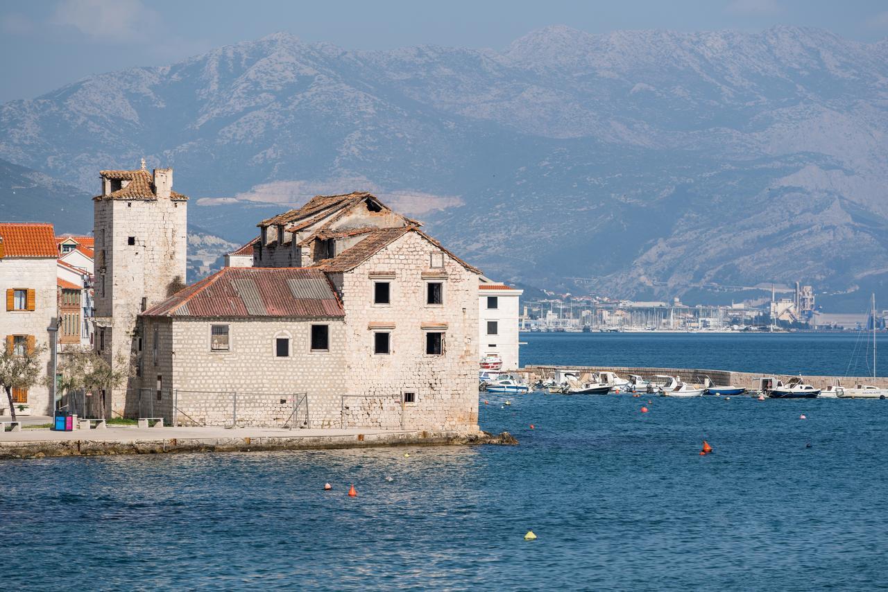 Beachfront Apartments Gabine Kaštela Εξωτερικό φωτογραφία