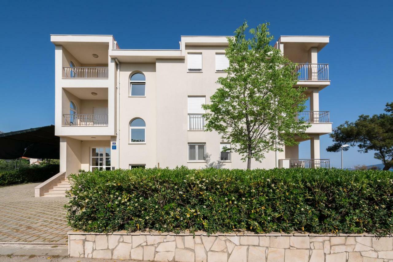 Beachfront Apartments Gabine Kaštela Εξωτερικό φωτογραφία