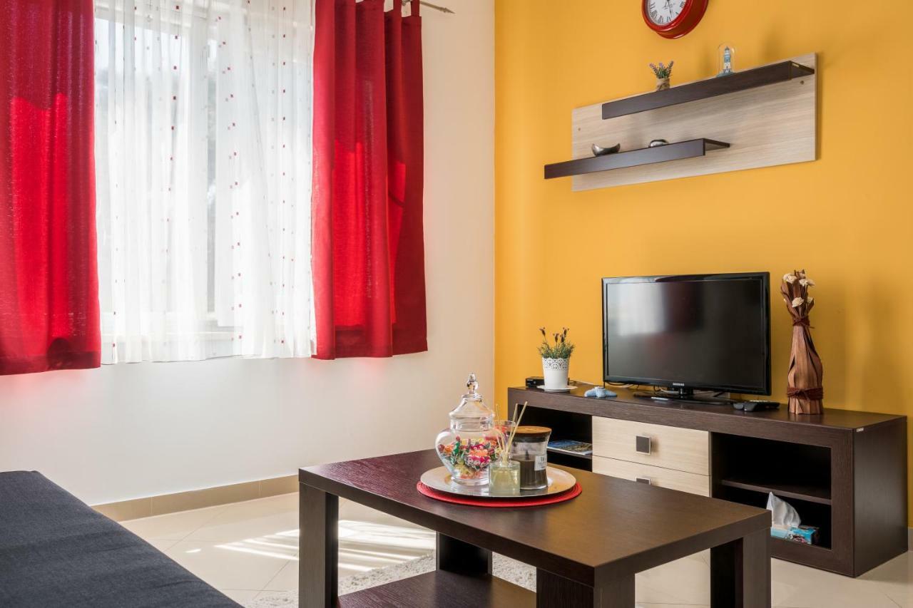Beachfront Apartments Gabine Kaštela Εξωτερικό φωτογραφία