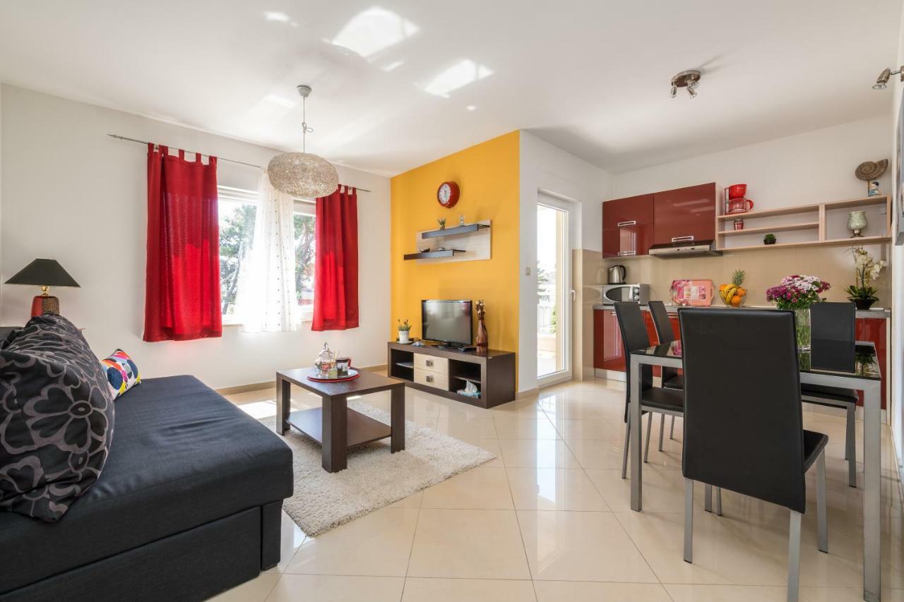 Beachfront Apartments Gabine Kaštela Εξωτερικό φωτογραφία